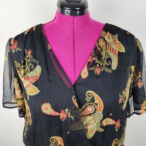 Vince Camuto Asymmetric Blouse Top Paisley Cinch Waist Lined Rich Black Size 2X - Picture 11 of 16